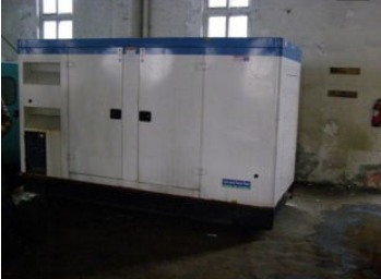 杭州萧山康明斯150kw大型柴油二手发电机组